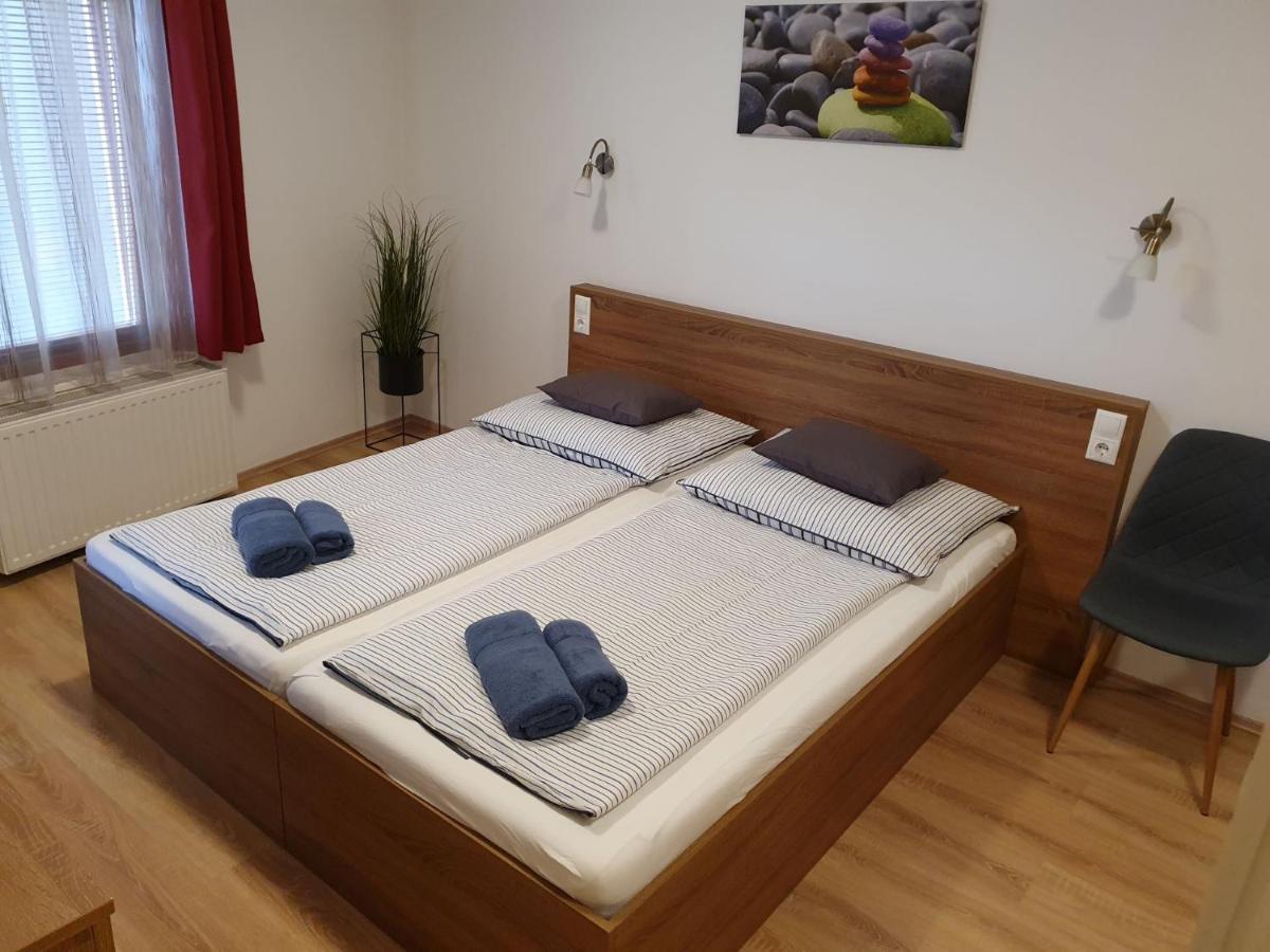 Citylife Rooms Mosonmagyarovar Exterior foto