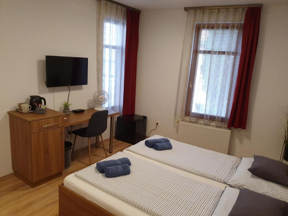 Citylife Rooms Mosonmagyarovar Exterior foto